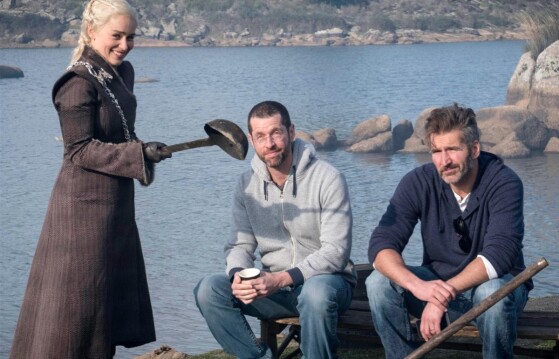 Emilia Clarke, D.B Weiss et David Benioff sur le tournage de Game of Thrones - Millenium
