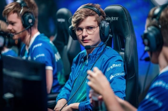 Upset, le franchise player des Schalke 04 - League of Legends