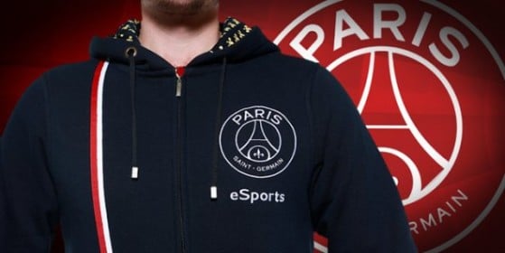 Nouveau Hoodie PSG eSports sur WeAreFans