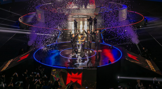 Worlds, Play In : Le programme chamboulé