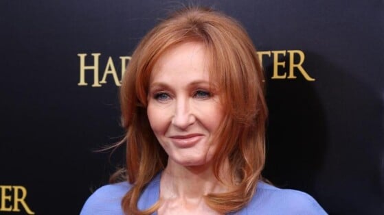 Série Harry Potter HBO : 'J'ai préparé le champagne !' J.K Rowling trolle encore ses boycotteurs dans un tweet salé