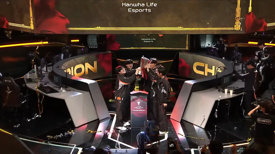 Cette nouveauté appréciée par les fans d'esport LoL va être maintenue pour le reste de la saison
