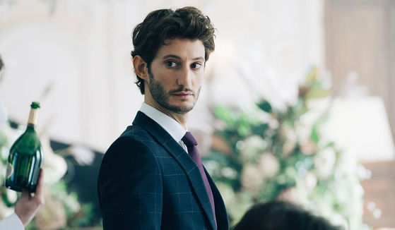 Noté 94% sur Rotten Tomatoes, l'un des meilleurs films de Pierre Niney ne sera bientôt plus disponible sur Netflix