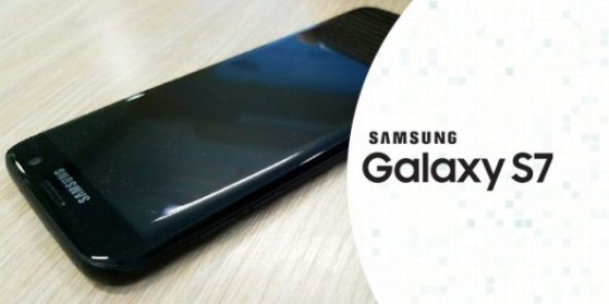 Le Galaxy S7 noir de jais se dévoile