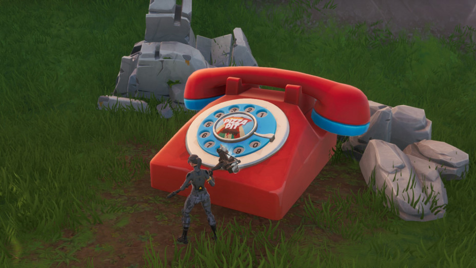 fortnite entering pizza pit on a giant telephone in block - pizza pit phone number fortnite