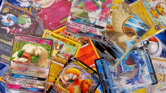 Plus de 7 tonnes de fausses cartes Pokémon saisies à la douane !