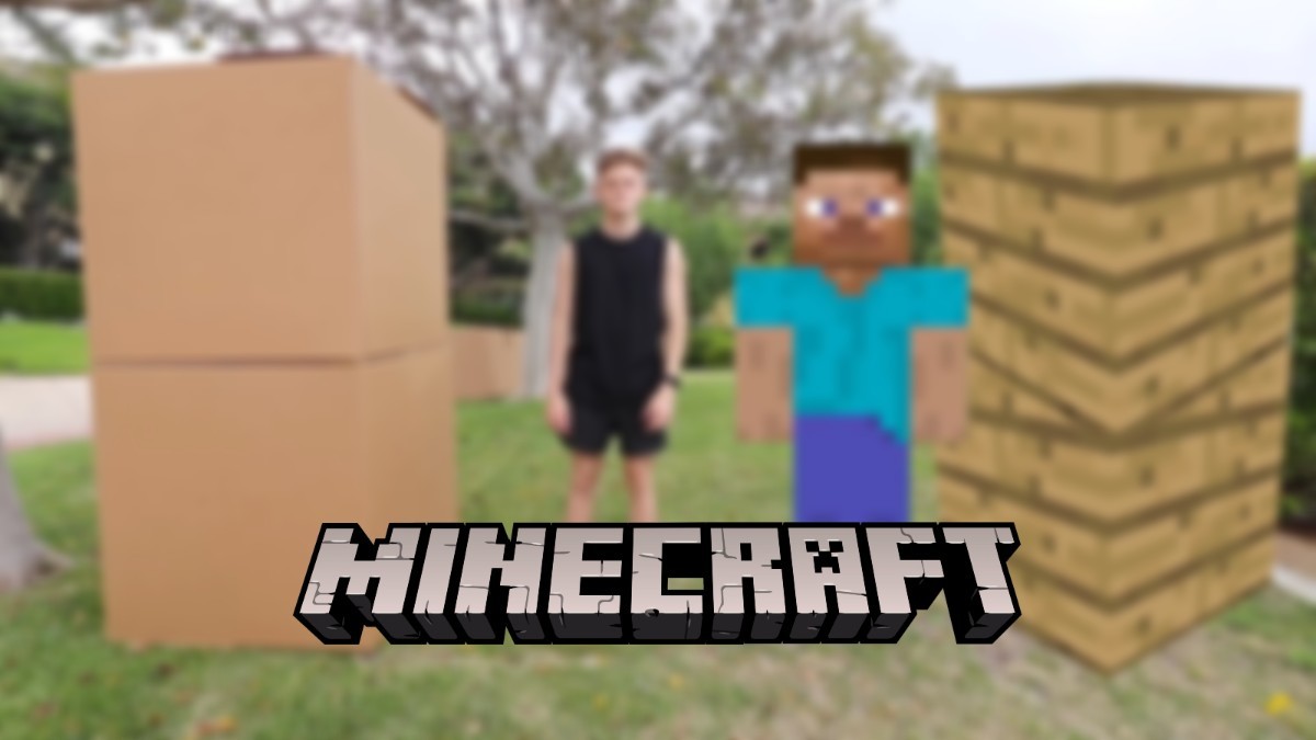 Minecraft プレイヤーがキューブハウスを作る (IRL)