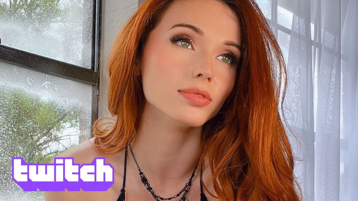 Twitch：Amouranth 分手後一直在賠錢？她回應那些仇恨者，並將他們置於 PLS 中！