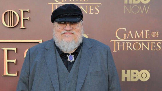 Cela fait 13 ans que les fans de Game of Thrones attendent ça, le créateur parle enfin d'une 'grande annonce' mais il y a un hic...