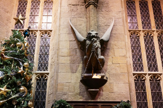 'Si vous allez à Gryffondor Vous rejoindrez les courageux, Les plus hardis et les plus forts Sont rassemblés en ce haut lieu.' - Harry Potter Wizards Unite