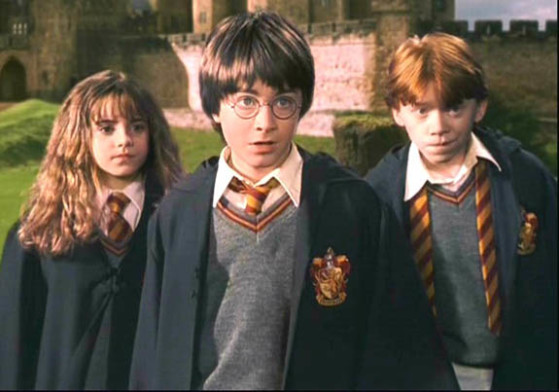 'Je ne cherche aucun ennui. Généralement, ce sont les ennuis qui me trouvent.' - Harry Potter Wizards Unite